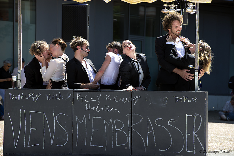 2023-Fest Vivacité-Sotteville Lès Rouen-Bobaïnko-Viens m'embrasser-© D Jouxtel 9 bd